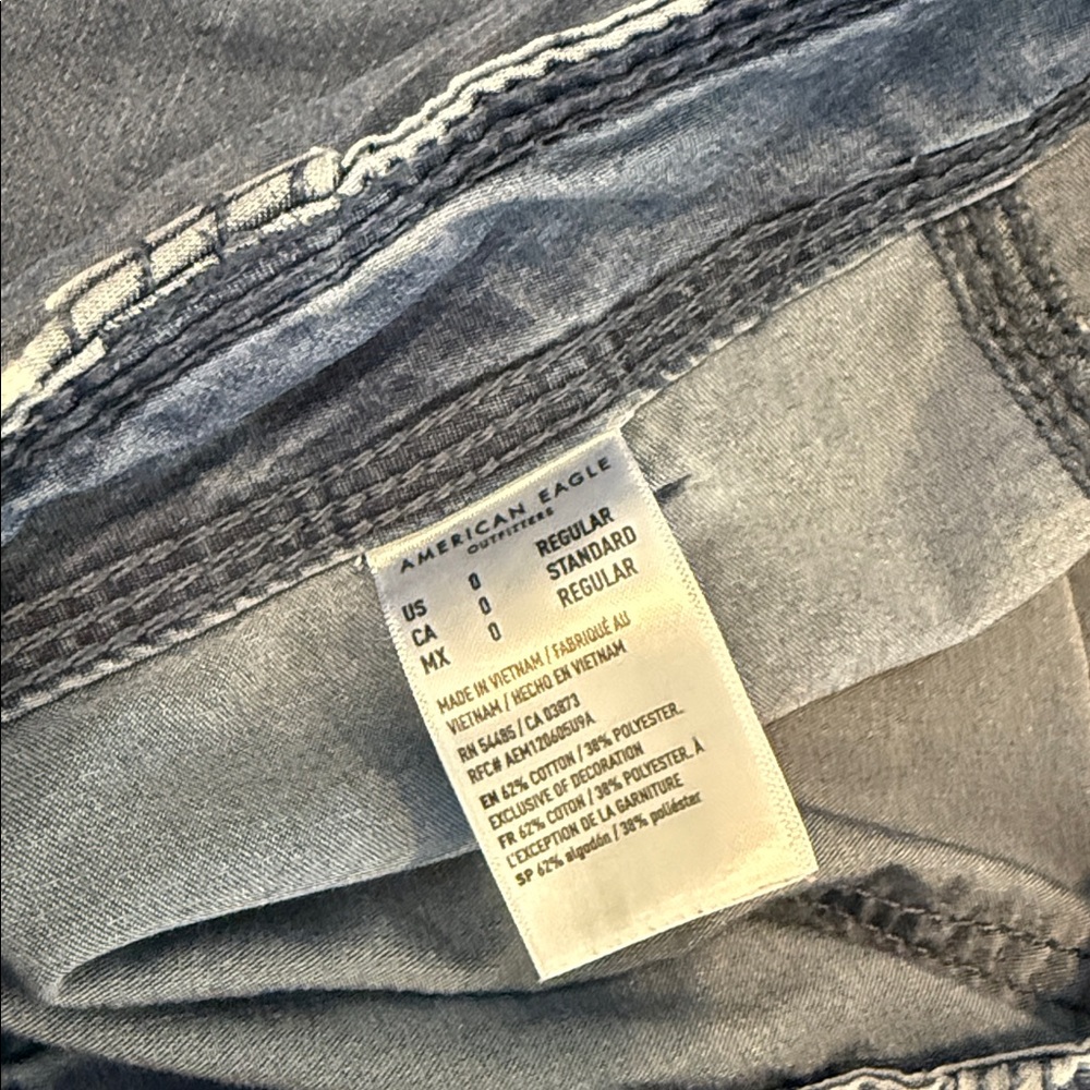 American Eagle Outfitters Dark Blue Cargo Pants - Picture 2 of 4